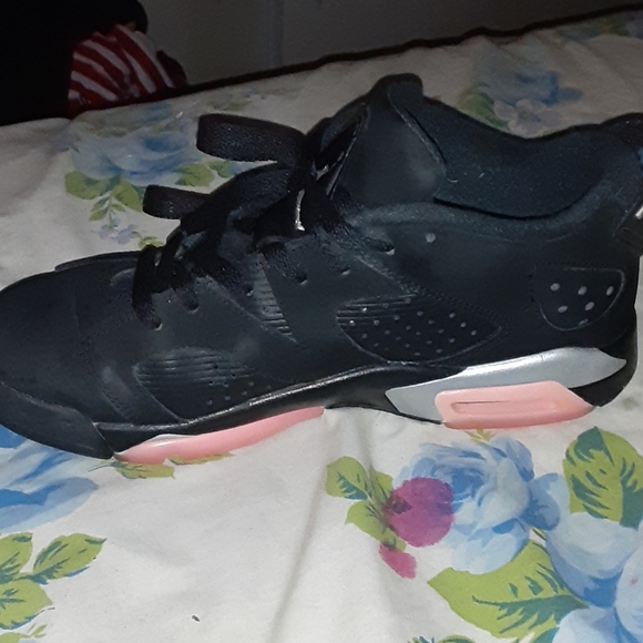 Need the money for my kids - Picture 3 of 5